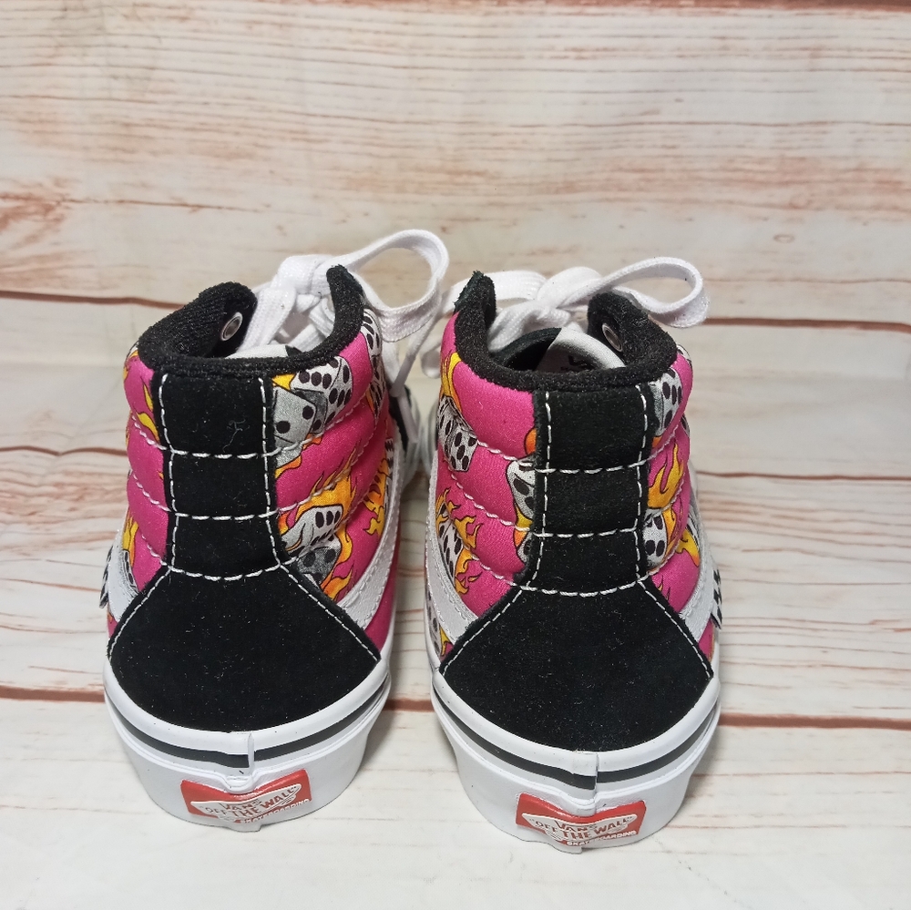 Vans Black and Pink Skateboarding Shoes high cut laced-up size 3.5 New - Picture 3 of 6